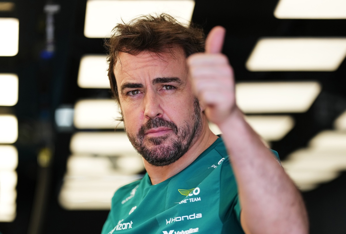 Fernando Alonso backs IndyCar Barcelona race but warns against wider ...