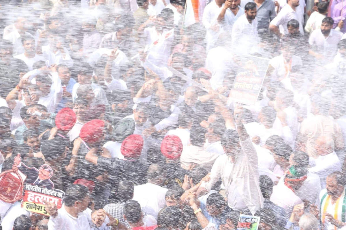 Several protesters detained as anti-SIR march heads to ECI headquarters