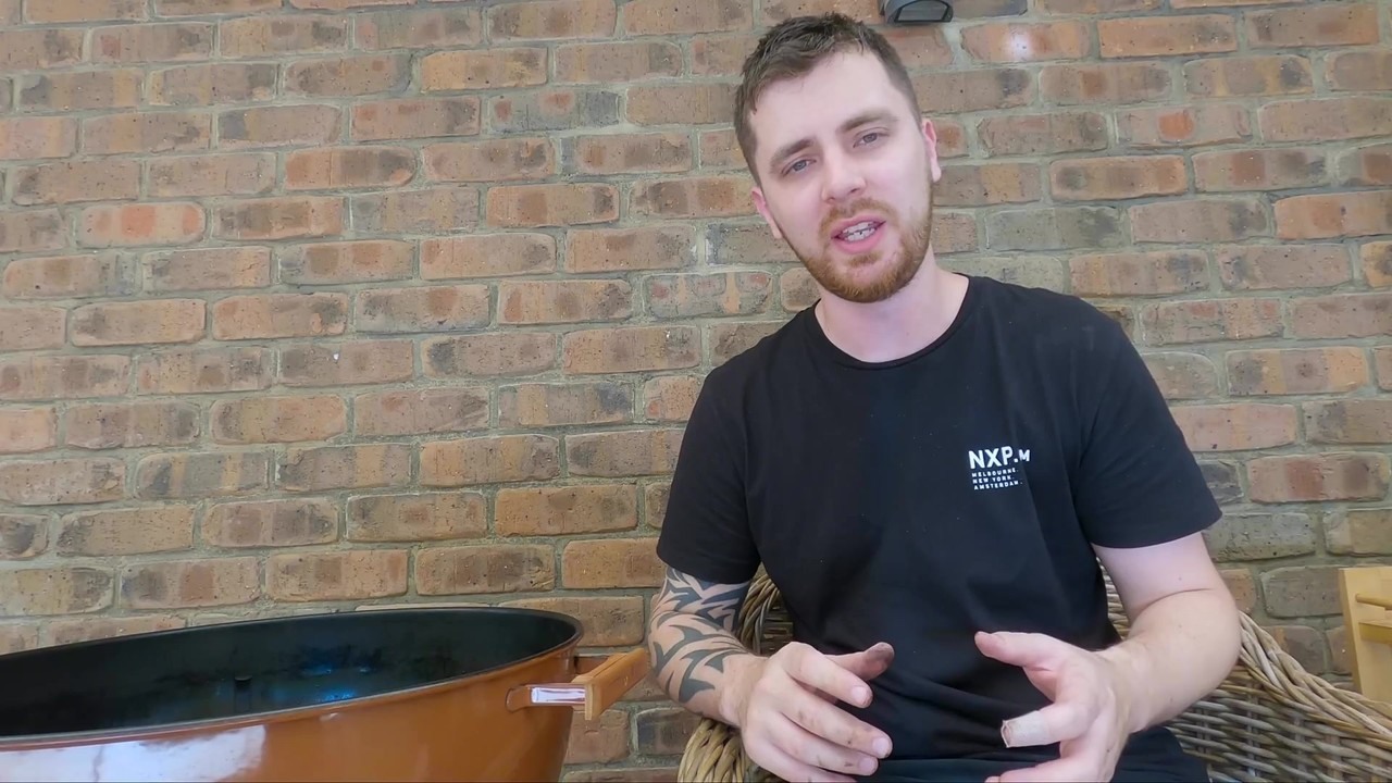 How to clean a Weber kettle for grilling