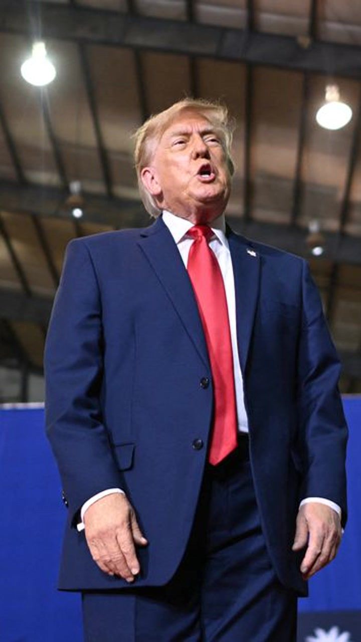10 wild moments from Trump's South Carolina rally, from hecklers to ...