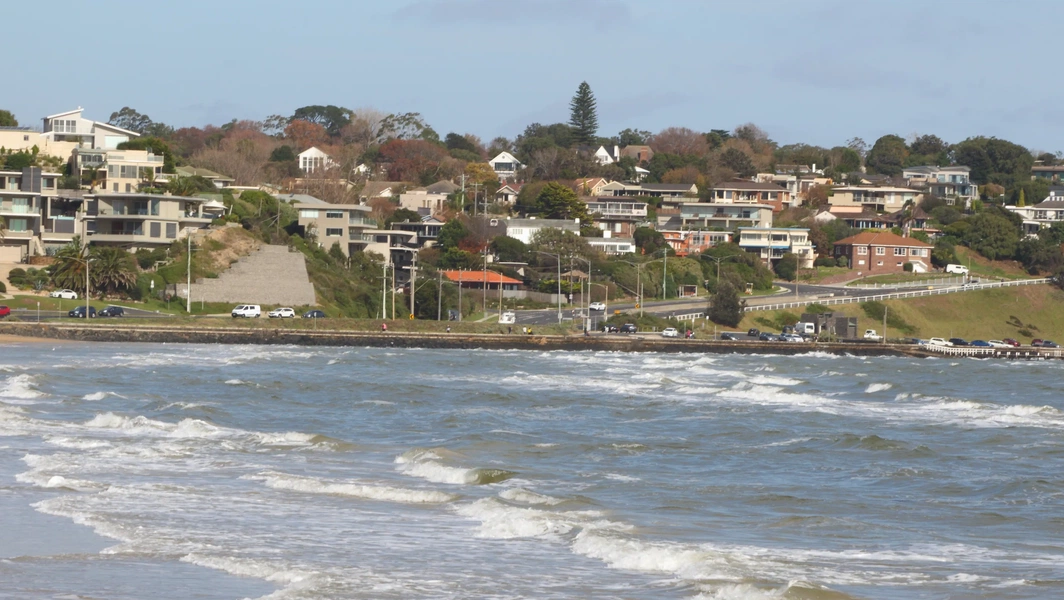 Mornington Peninsula luxury homes draw buyer interest