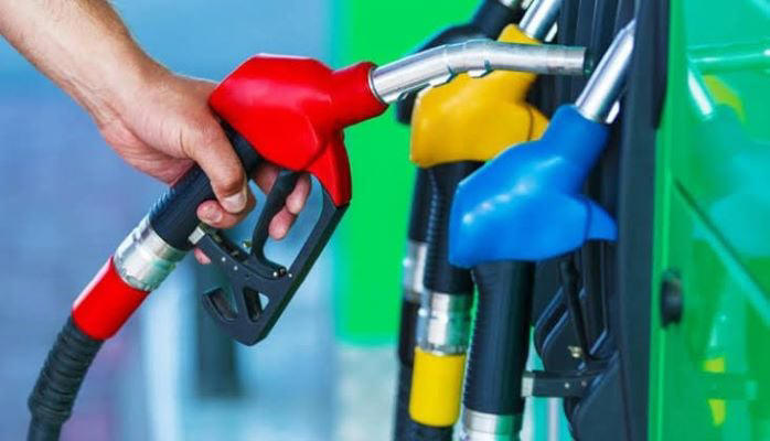 Pakistan's petrol pump owners oppose daily fuel pricingPublished on ...