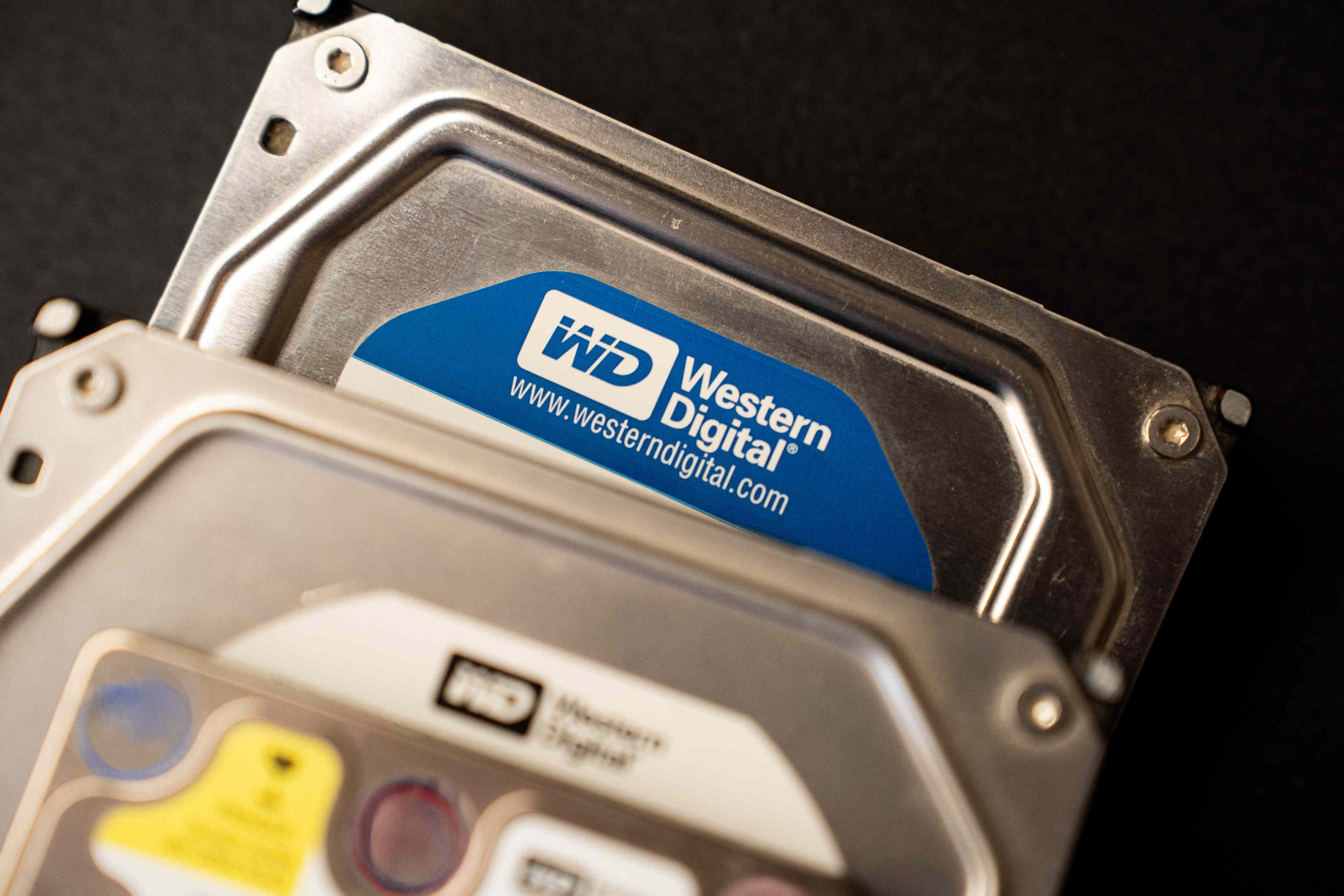 Memory, storage stocks rebound after Western Digital earnings land