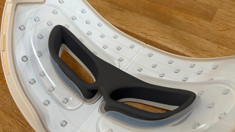 Philips ReAura review: The LED mask that adapts to different areas of ...