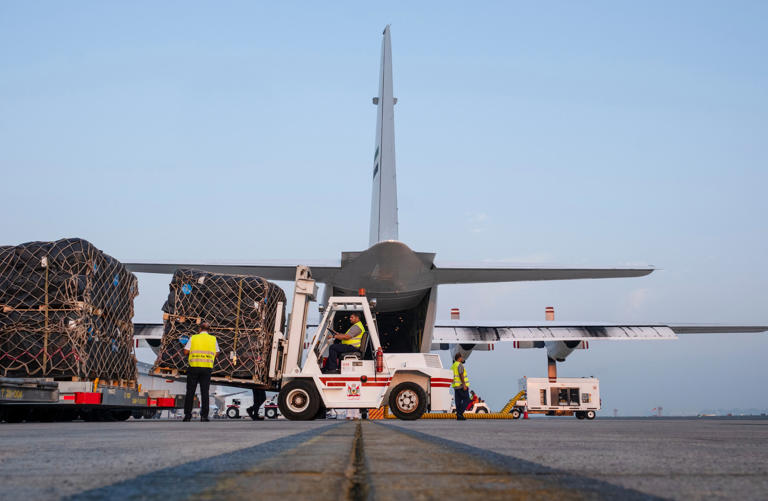 Dubai sends winter relief supplies to Gaza through new air bridge