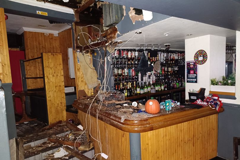 Multiple crews called to Leicestershire pub fire after smoke seen ...