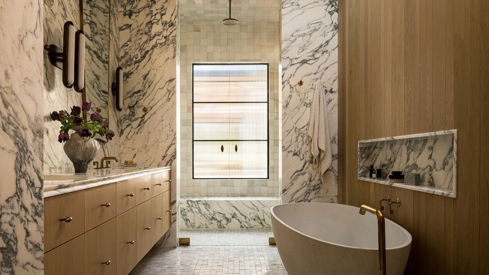 By Bye Boring Bathrooms – These Are the Bathroom Trends Transforming ...