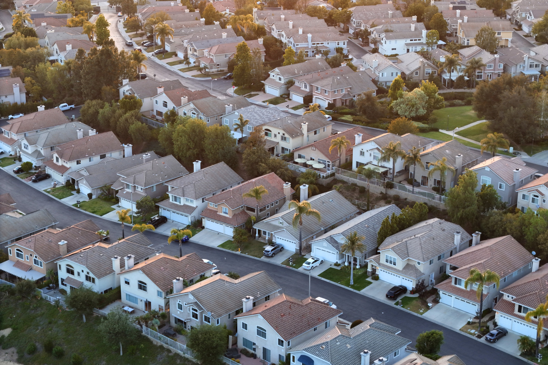 Countries where the middle class is disappearing
