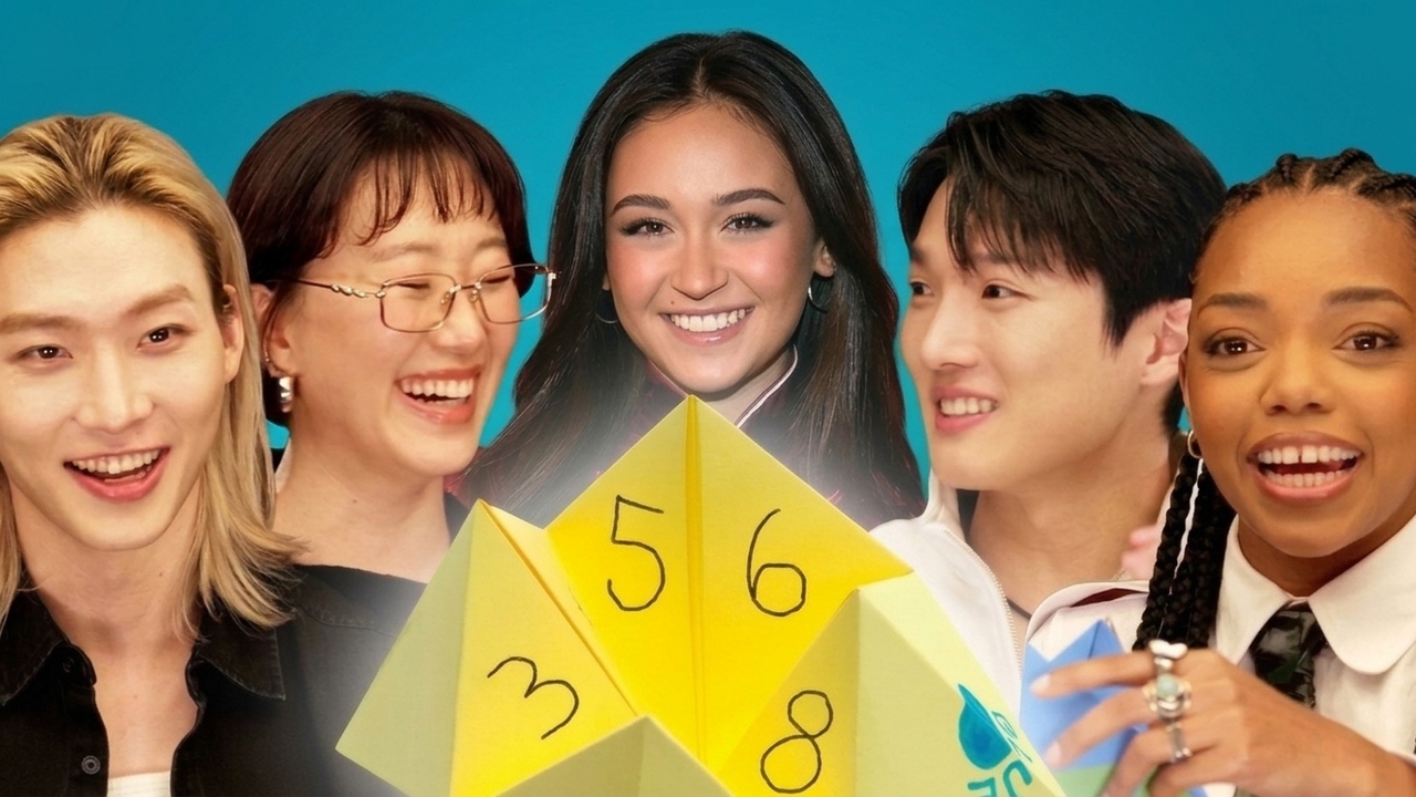 The Cast of XO, Kitty Plays 'Paper Fortune' & Spills the Tea!