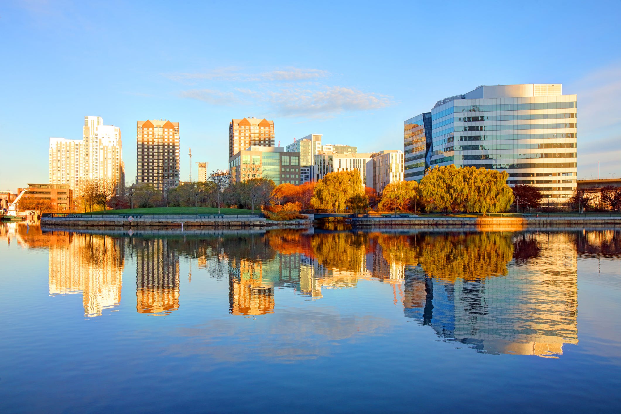 You don't need mountains for peak fall foliage. Where to go in MA instead