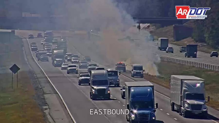 Grass fire on I-40 near Maumelle amid wildfire danger