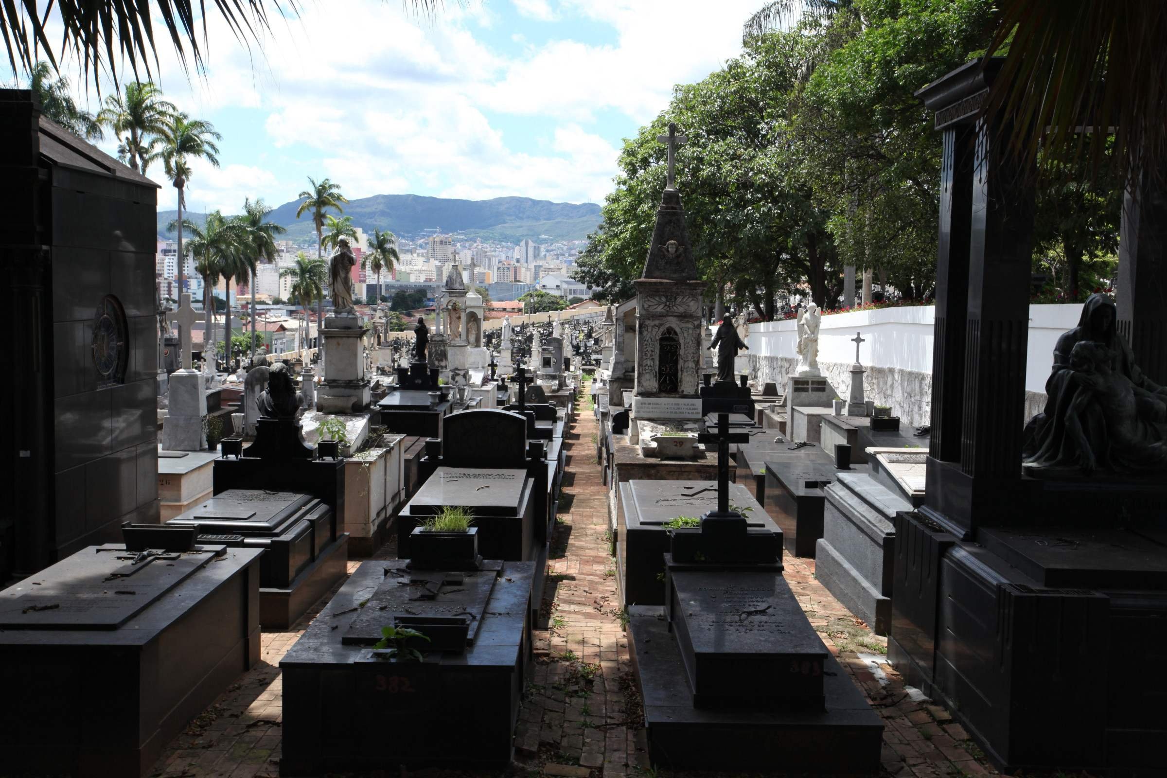 PBH abre concessão de jazigos perpétuos em quatro cemitérios públicos