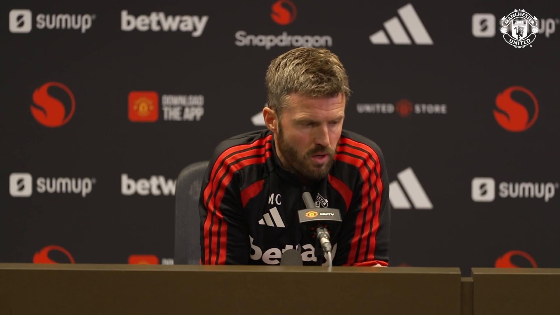 Michael Carrick refuses to be drawn on response to Bruno Fernandes outburst
