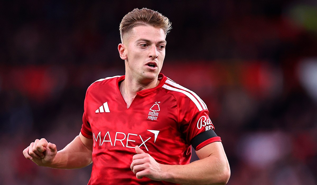Son of ex-Ireland international speaks out on playing for Boys in Green