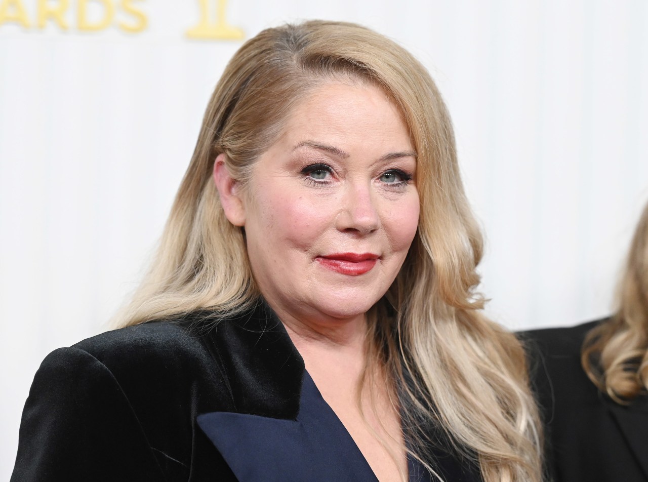 Christina Applegate says she was misdiagnosed with MS. Here’s how that ...
