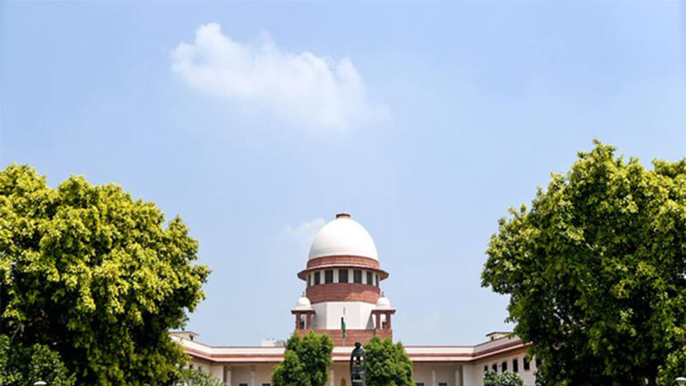 Supreme Court questions Delhi gov on gender-specific teacher hiring