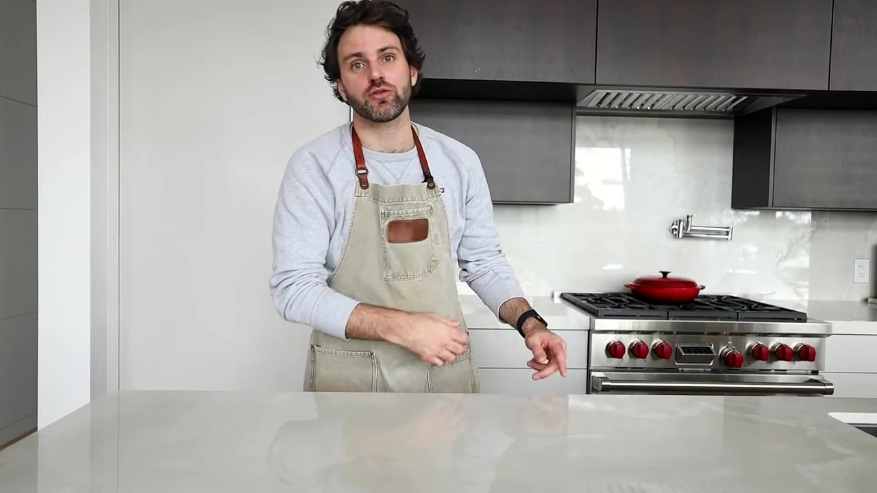 Jamie makes Angola’s muamba de galinha with red palm oil