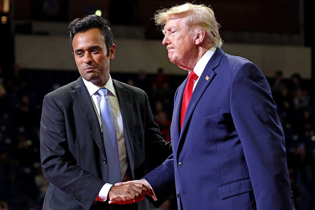 Trump defends Vivek Ramaswamy’s controversial attack ad against Amy ...