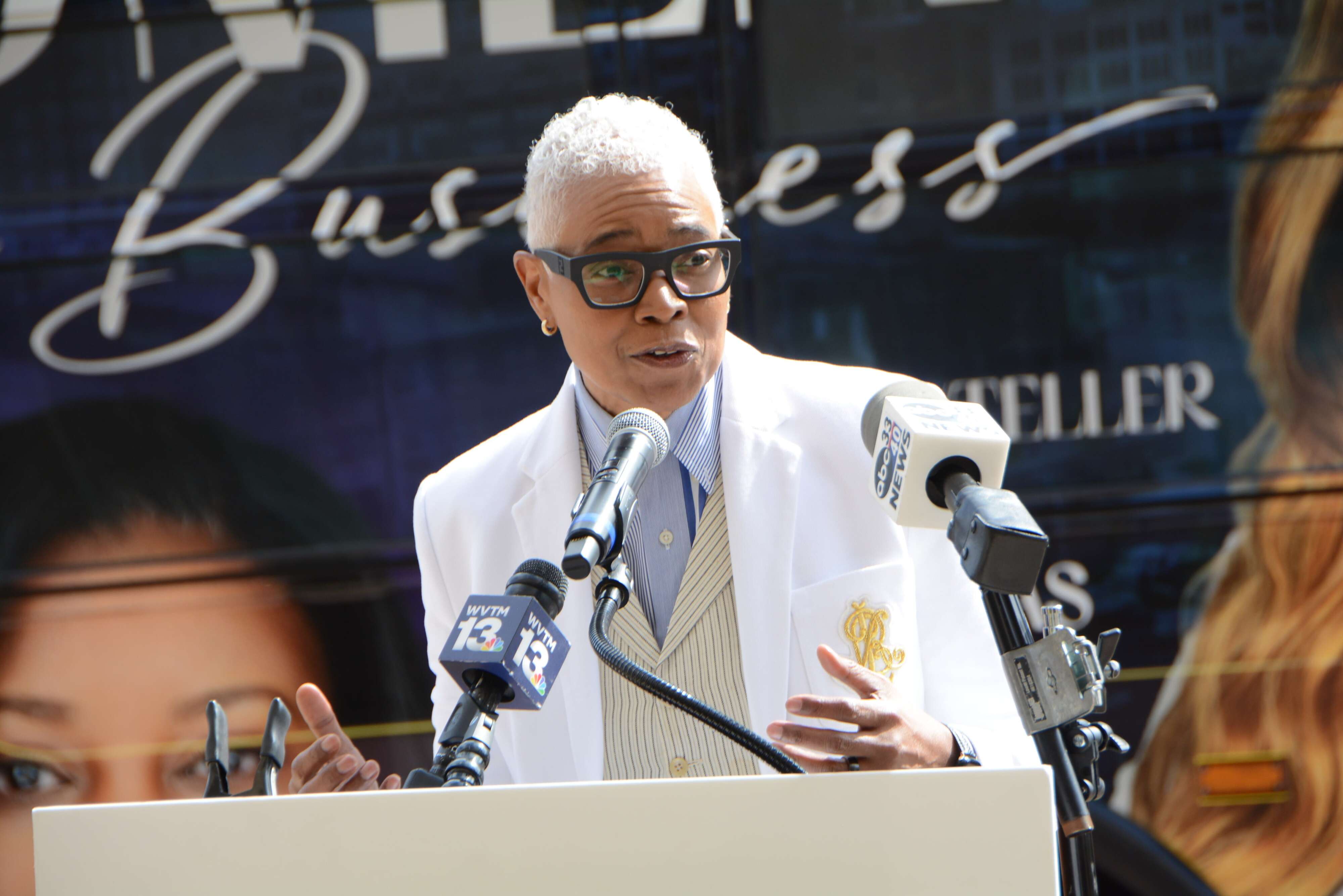 Birmingham transit CEO awarded $15,000 bonus as board member challenges ...