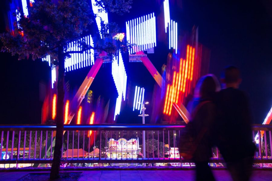 Teen dies after accident on amusement ride in Mexico