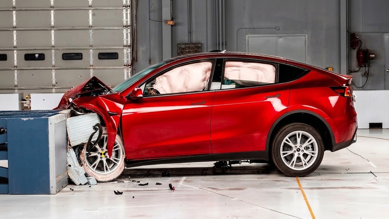 Tesla’s new AI can predict a crash before it happens - and activate the ...