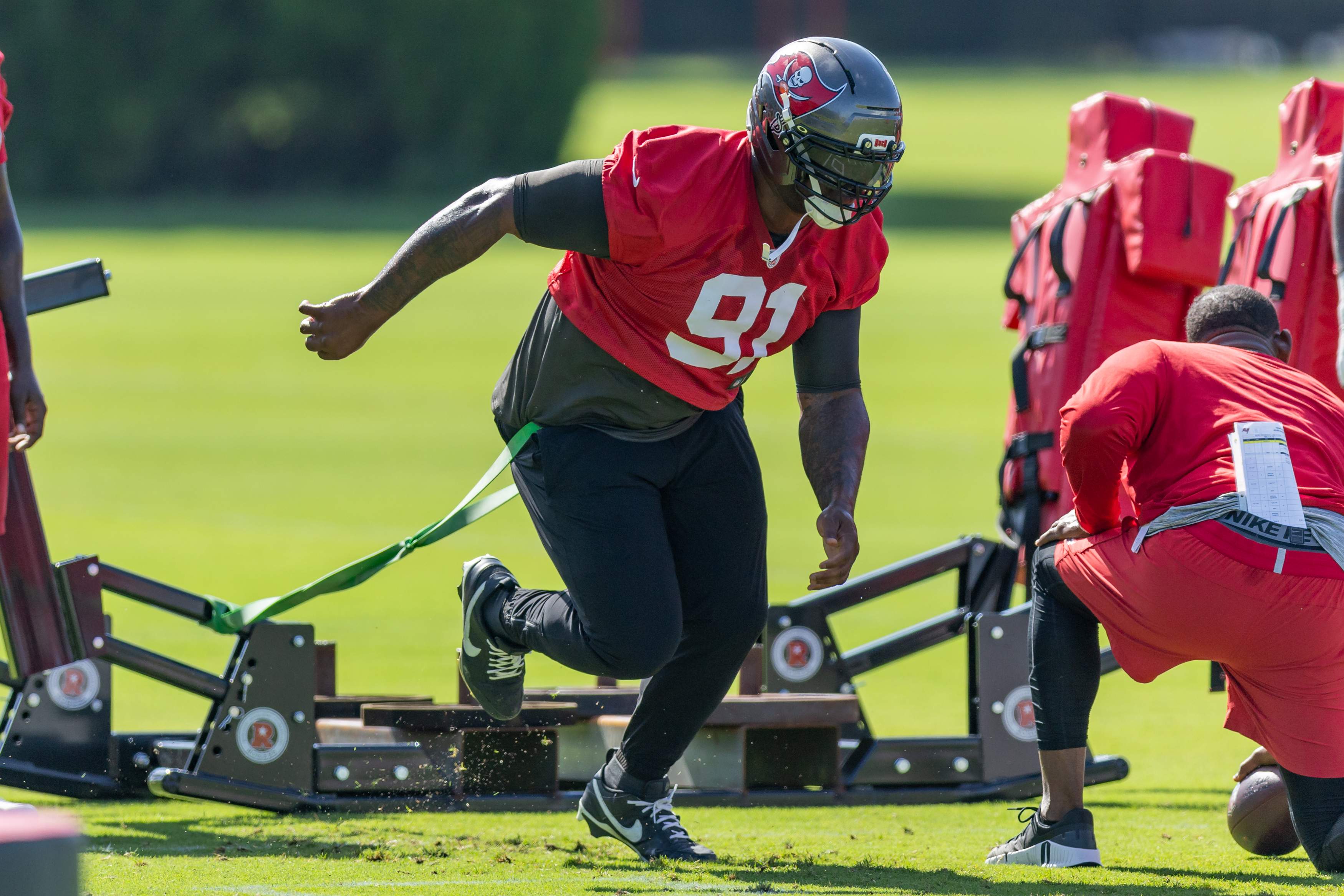 Packers named trade fit for 320-pound Buccaneers defender