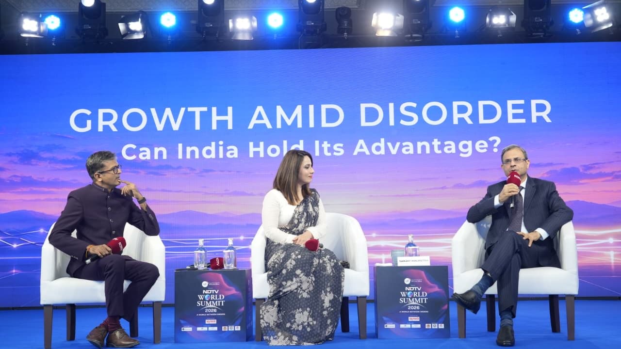 RBI guv reaffirms dual focus on growth-inflation; price stability for ...