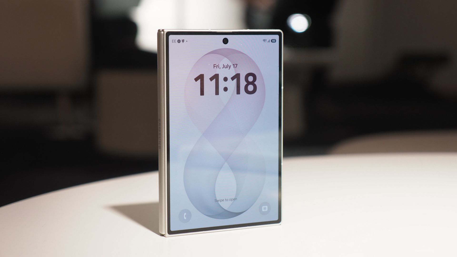 One of iPhone Duo's best features also comes to Android foldables via a ...
