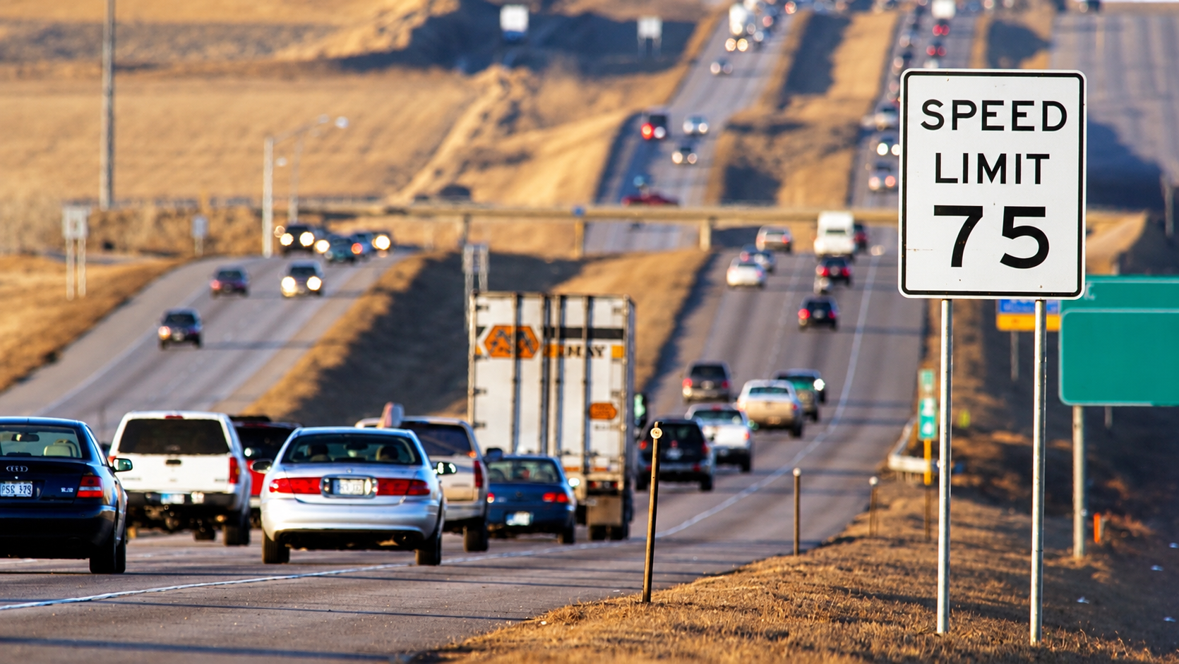 Almost half of drivers admit going 15 MPH over the limit… so do speed ...