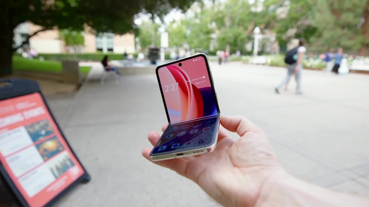 Remember when OPPO Find N3 Flip faced a foldable camera test