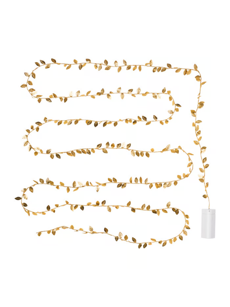 Heidi Klum’s minimalist Christmas tree rewrites the rules of holiday ...