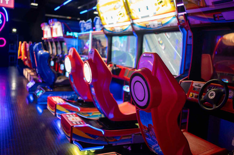 These are the 20 best arcades in America—and No. 1 has more than 1,000 ...