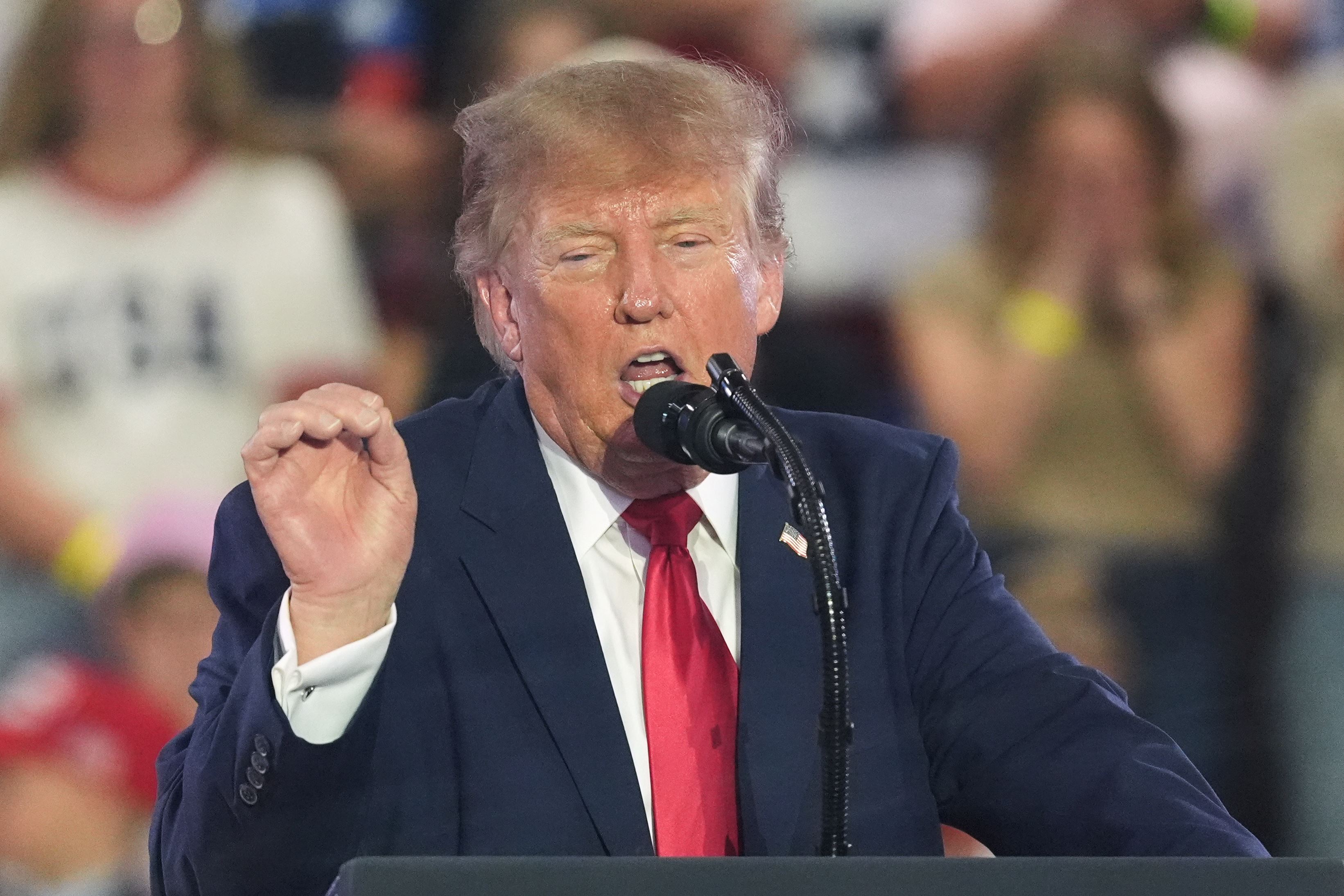 Google CEO puts foot down on Trump name change