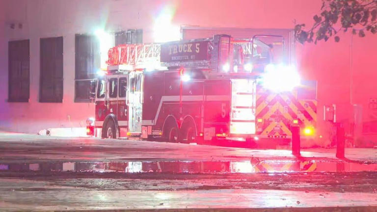 Fire breaks out at former Pallet Express building in Rochester, scene ...