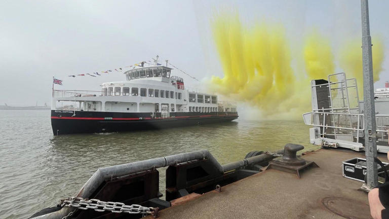Passengers 'in the dark' over suspended Mersey ferry