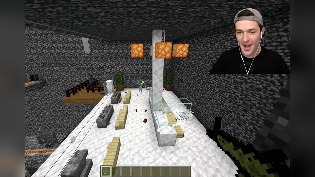 BeckBroJack escapes a Minecraft bedrock prison