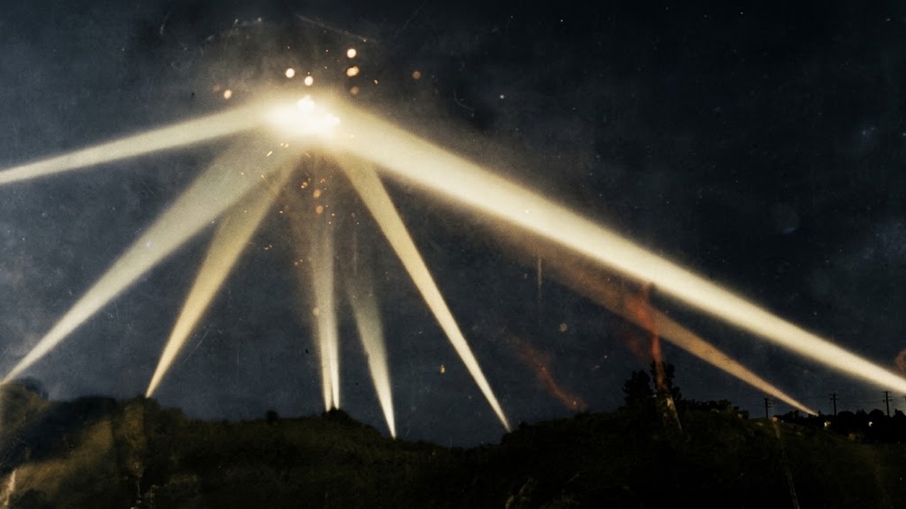 Los Angeles fired 1,400 anti-aircraft shells at the sky but no enemy ...