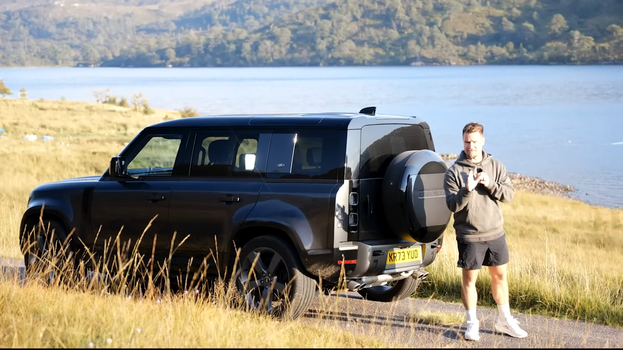 Defender V8 vs G-Wagon throttle response