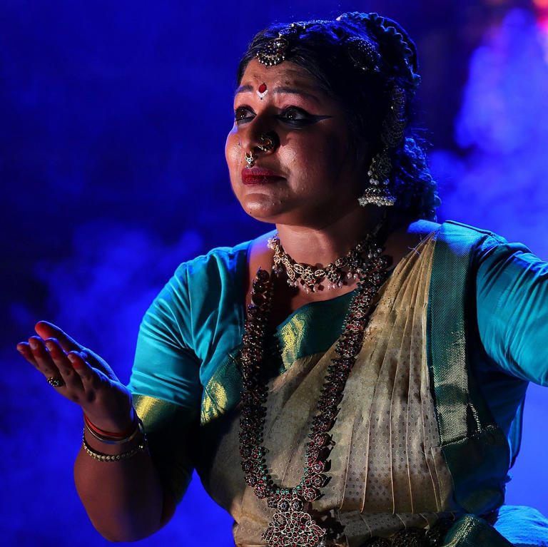 Raksha Karthik brings the lives and poetry of the twelve Azhwars to the ...