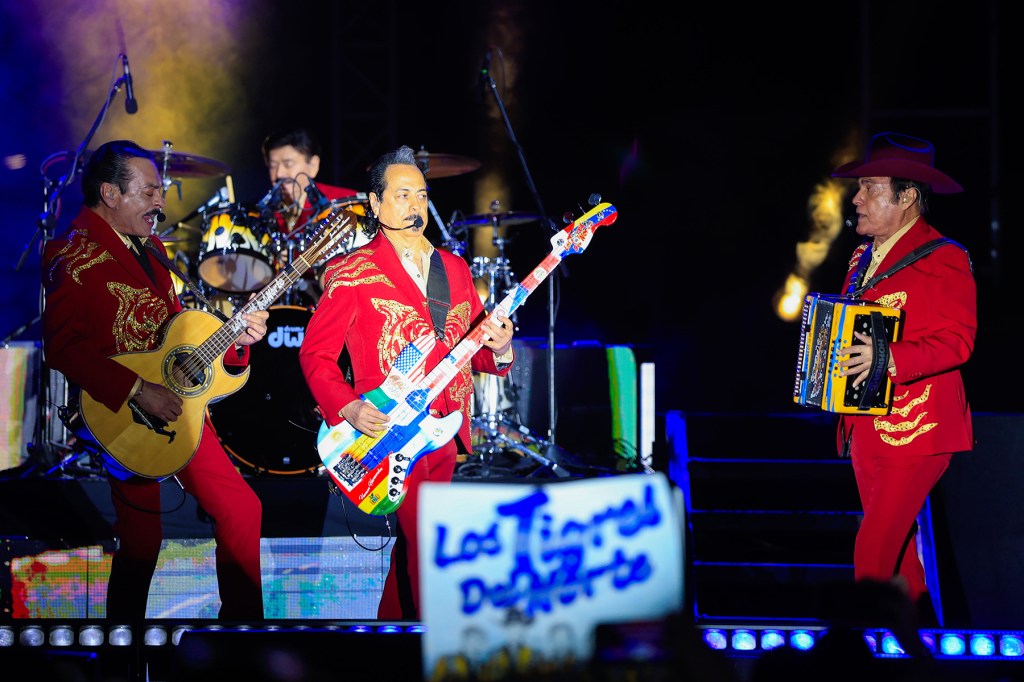 Los Tigres del Norte will headline Voto Latino rally in Texas