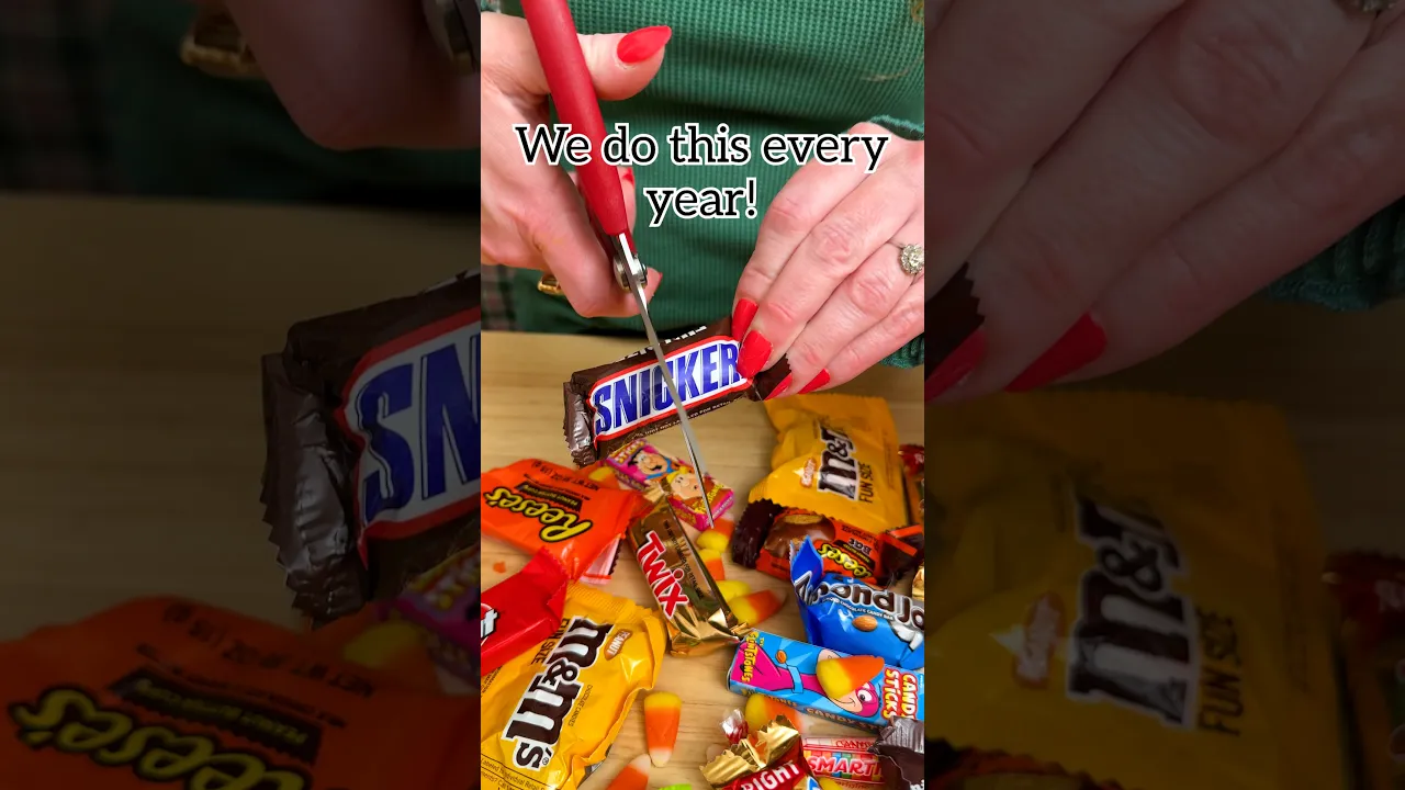 You have to try trick or treat cookies! 🎃
