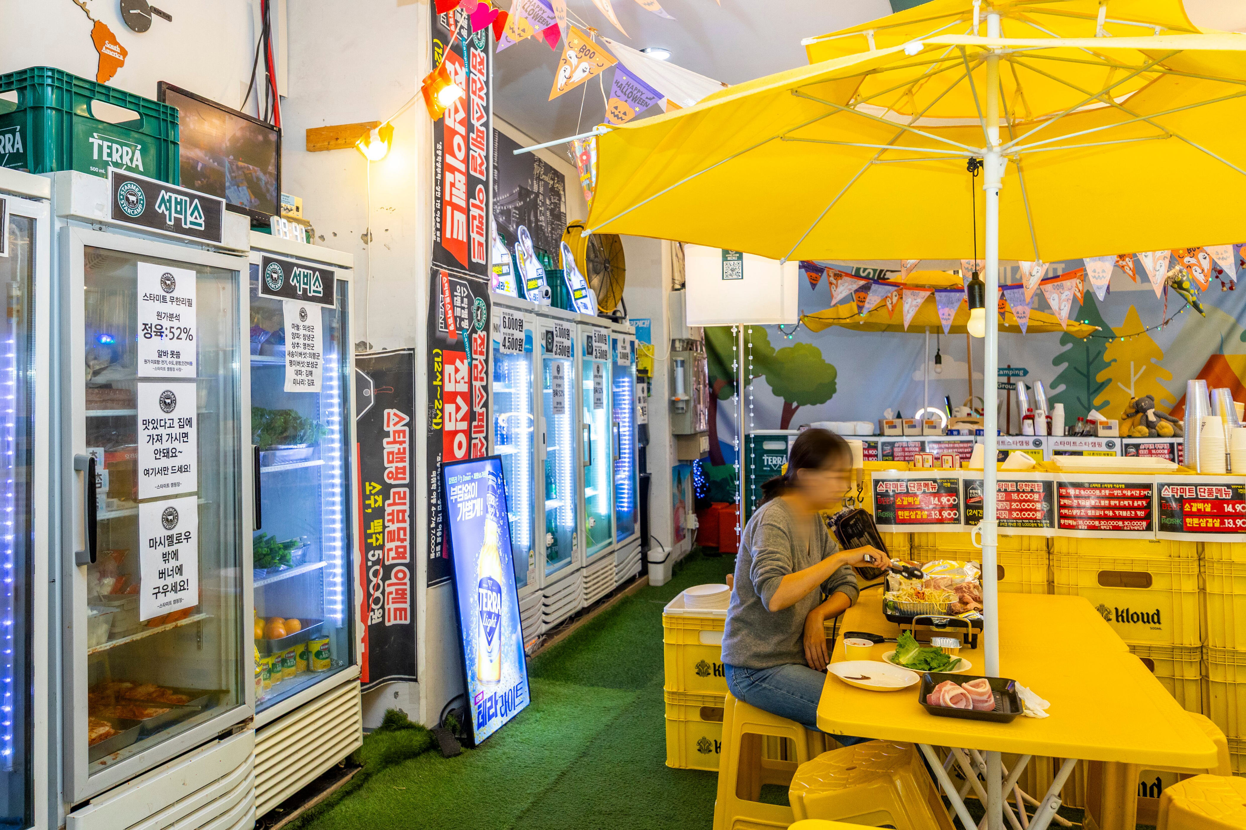 Unmanned restaurants expand in South Korea amid rising labor costs