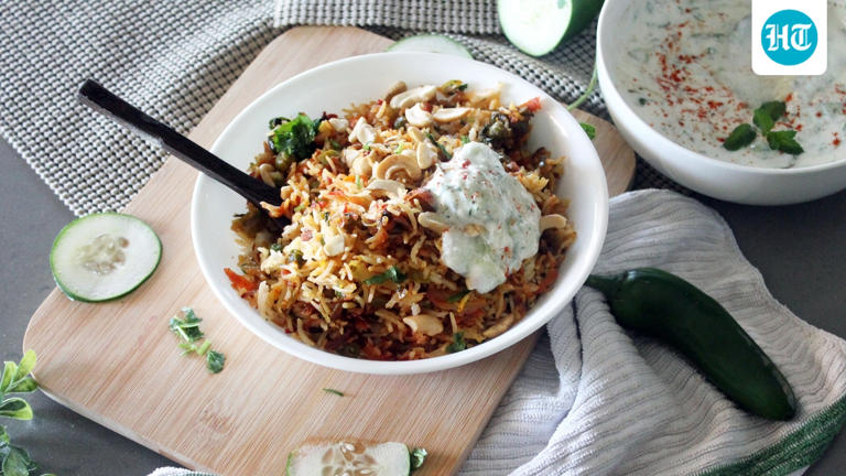 Food blogger shares easy-to-make soya pulao recipe: One-pot meal loaded ...