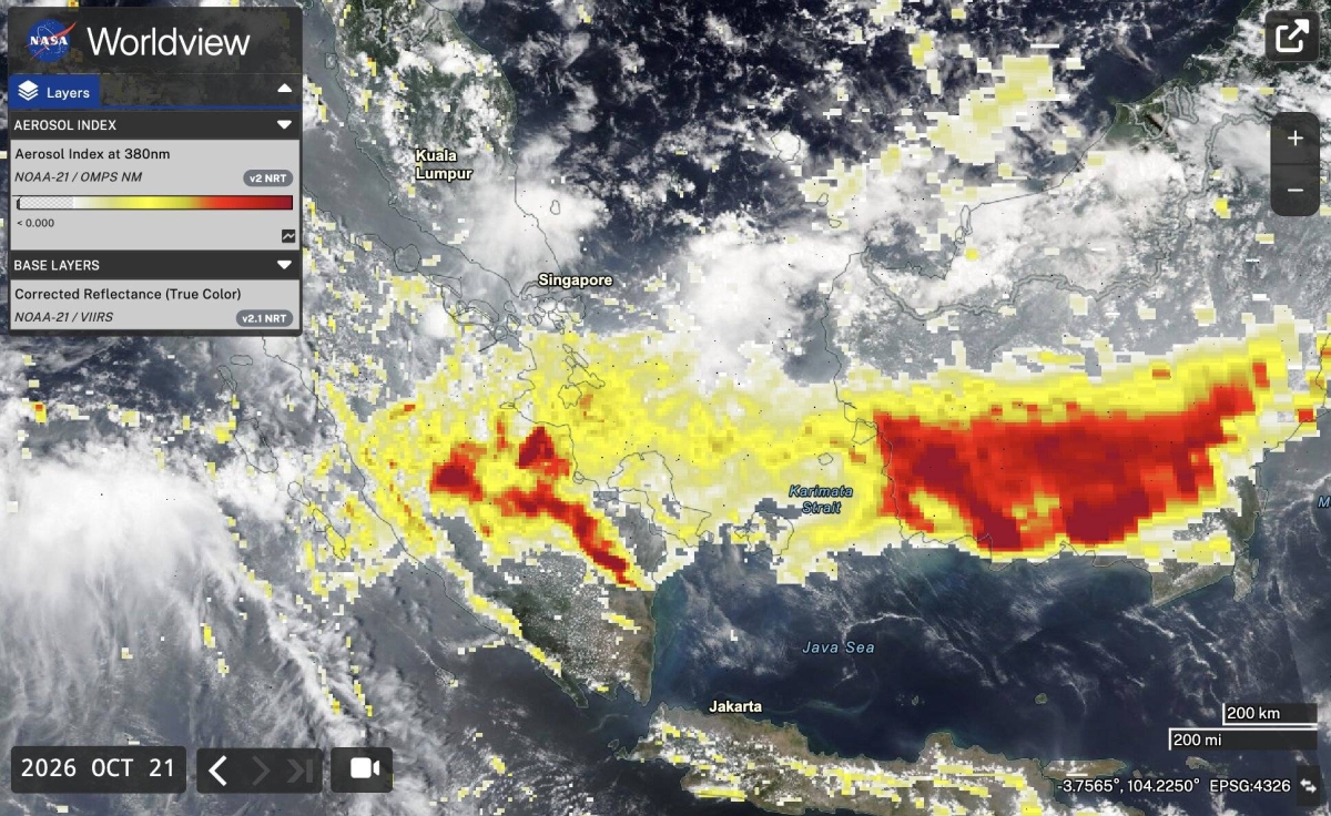 Satellites helping track Indonesian peat fires