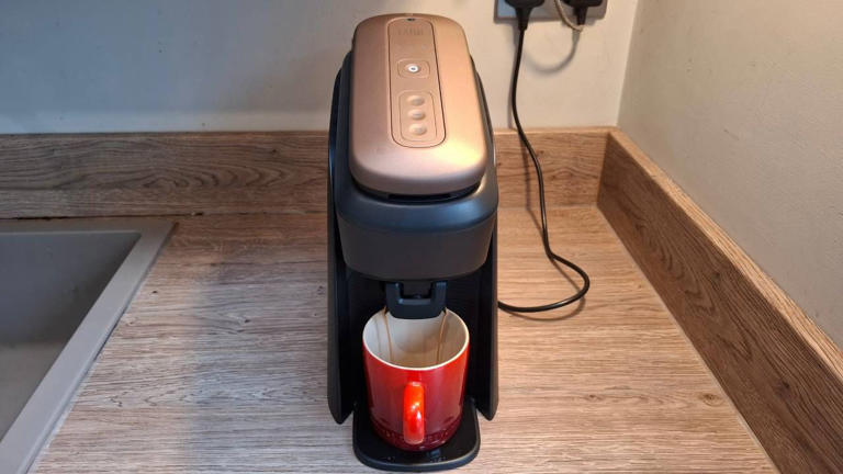 Lavazza Tablì review: A capsule-free pod coffee machine that curbs ...