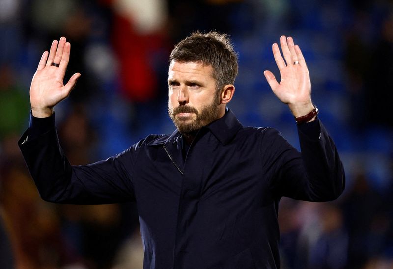 Soccer-Carrick accepts blame for United slump, backs himself to turn ...