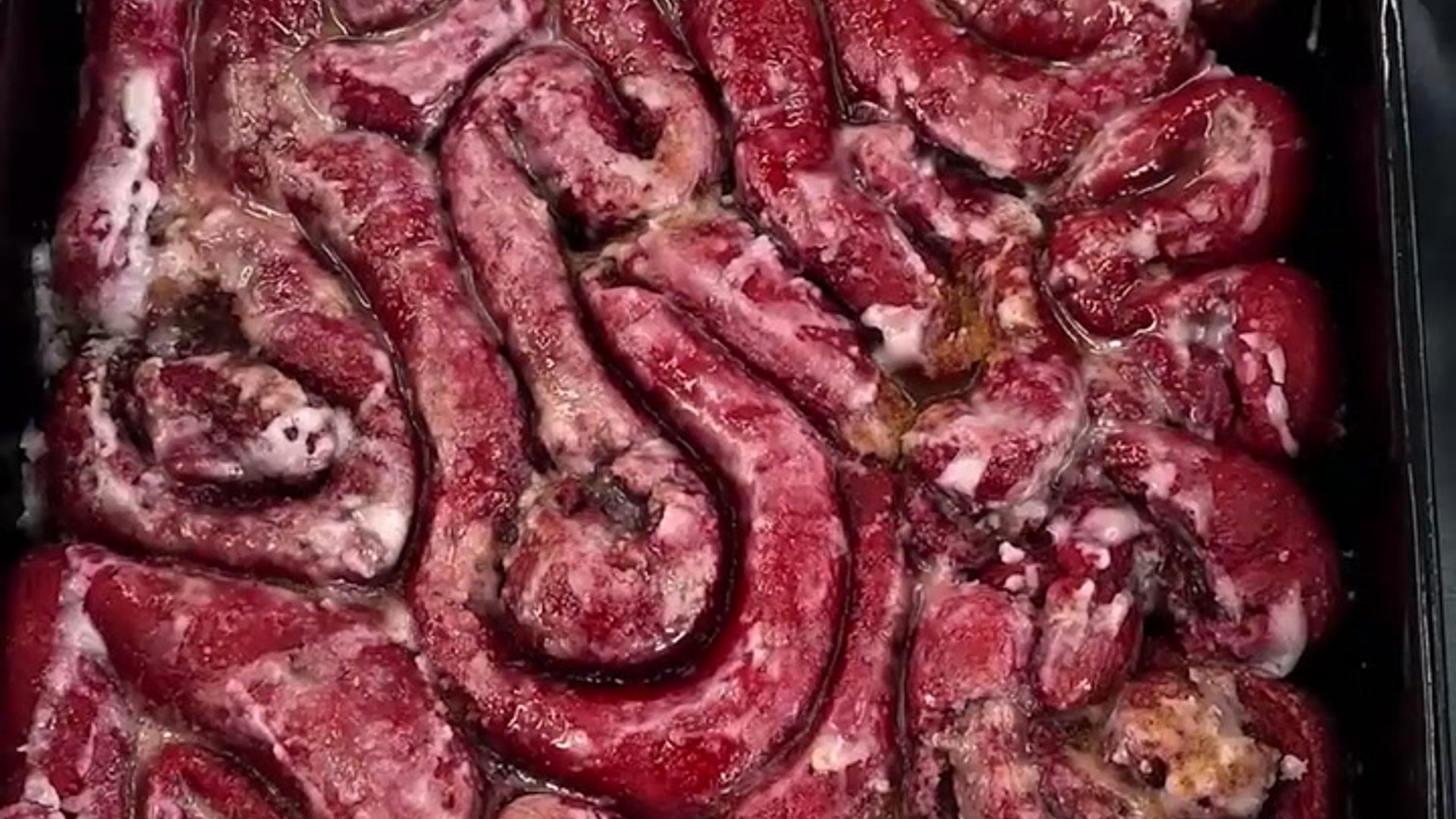 Bloody gut cinnamon rolls recipe
