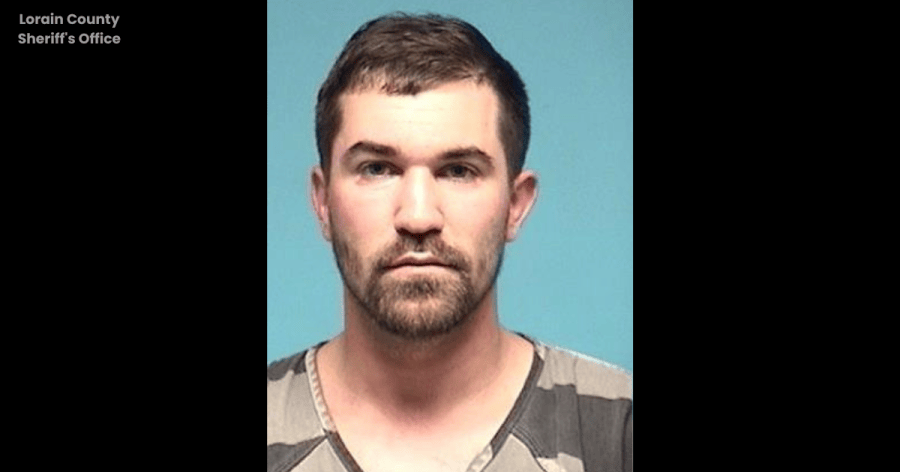 Brook Park police officer charged with breaking into home