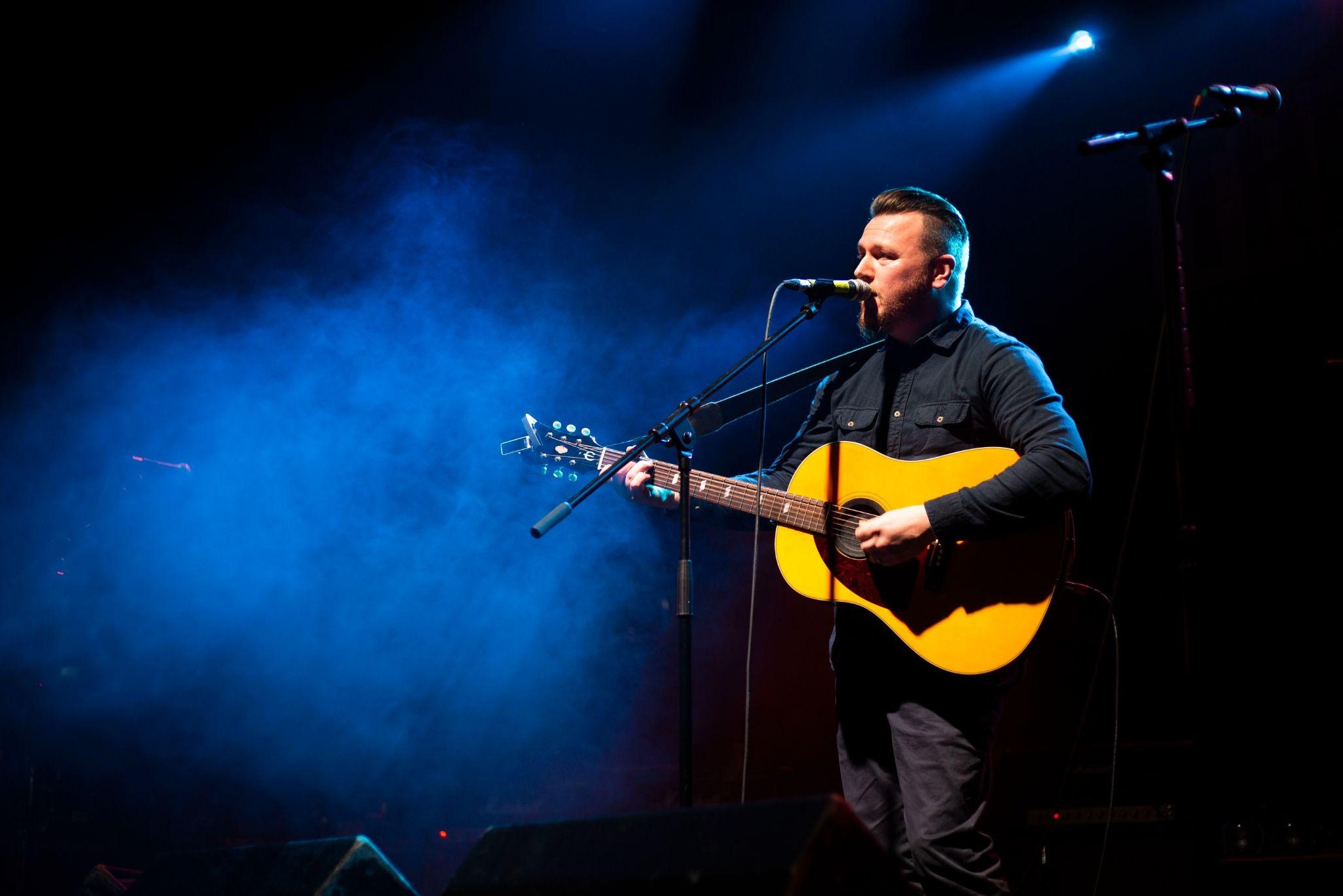 Ed Cosens performs solo show in Kirton in Lindsey