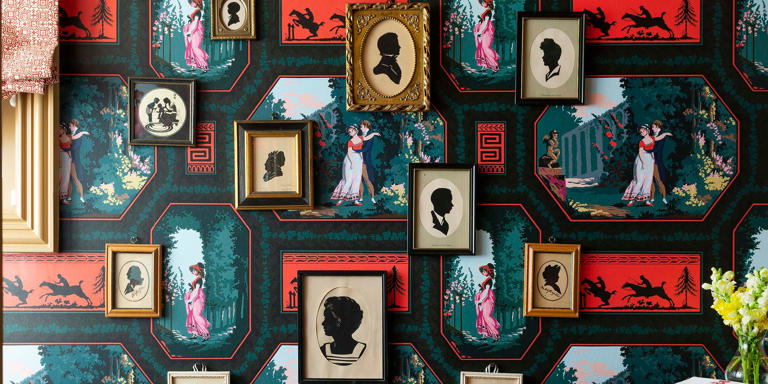 Gen Z is breaking this old-school gallery wall rule—and designers say ...